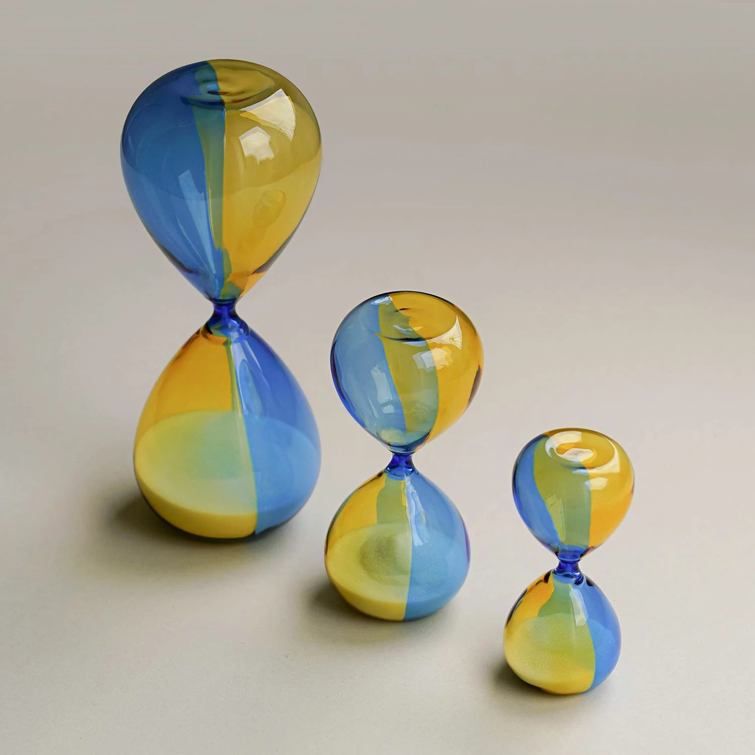 Hightide Bicolour Hourglass - Image 13