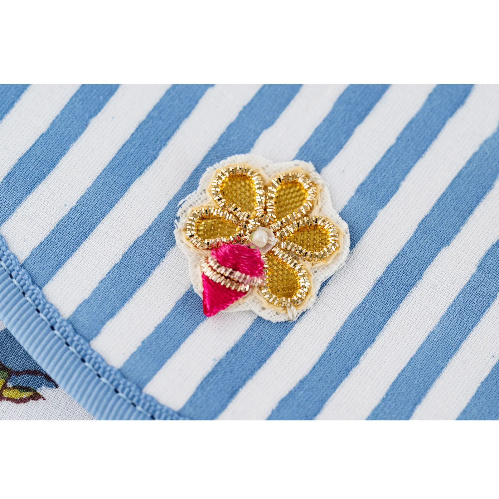 Hobonichi A6 Planner Cover [Phoolon: Small Flowers - 2025 Release] - Image 8