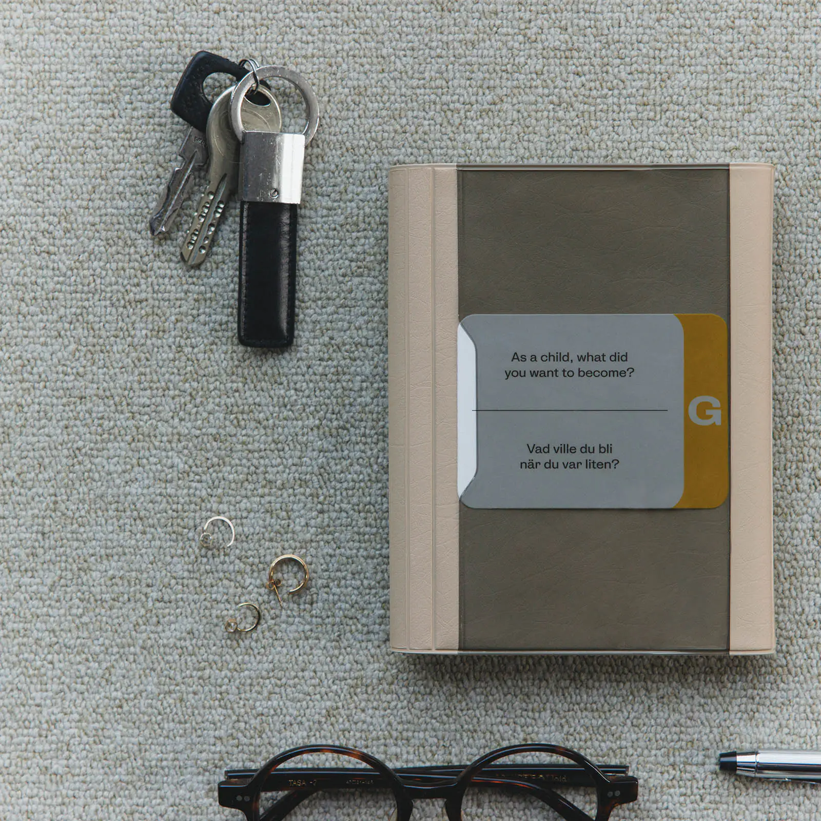Hobonichi 2026 A6 Planner Cover: Alettone - Gray - Image 5