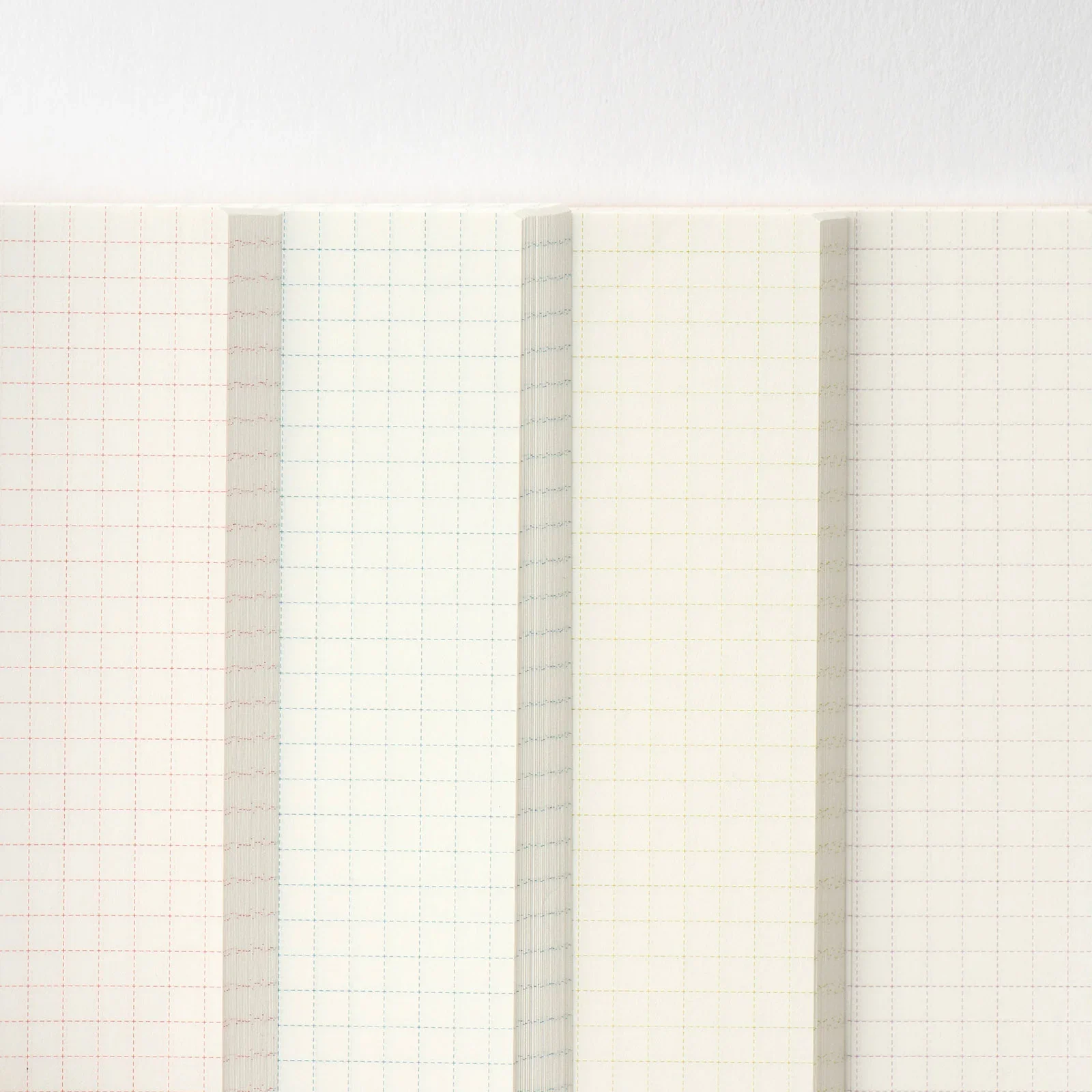 Hobonichi Graph Notebook A6 [Keiko Shibata: Who is it?] - Image 7