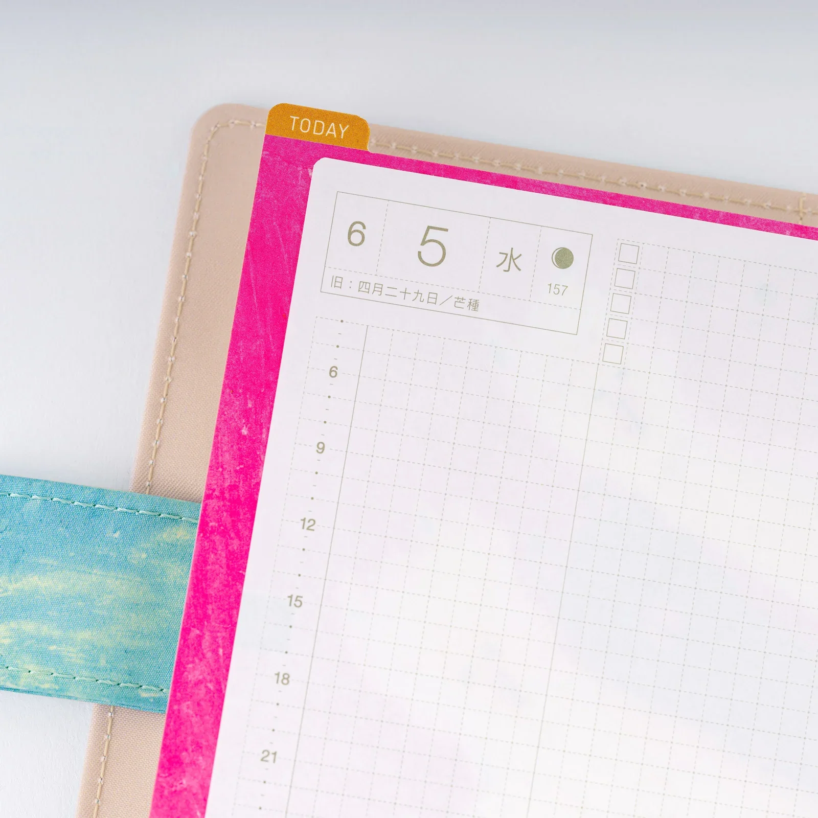 Hobonichi Pencil Board [Keiko Shibata] - Image 5