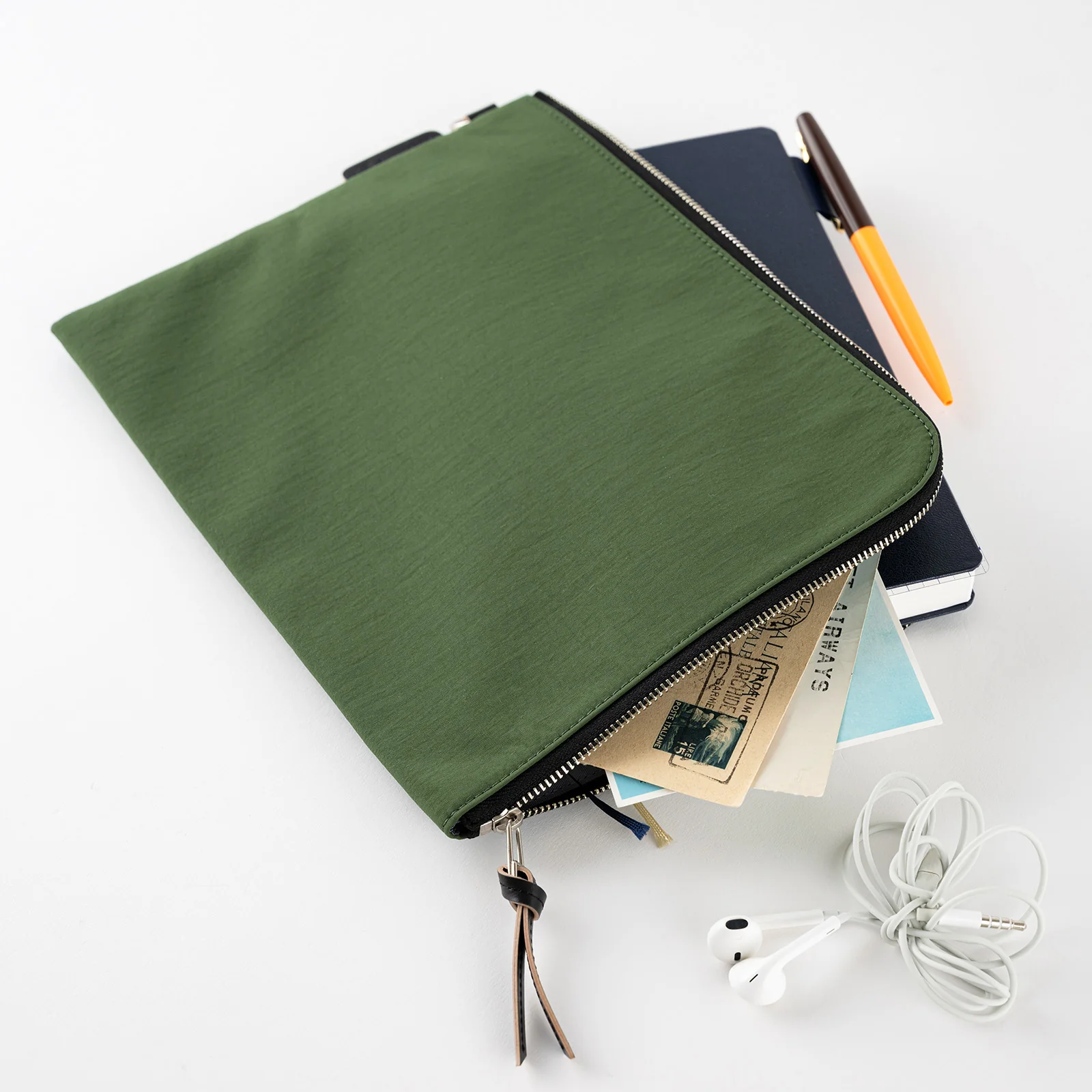 Hobonichi Tragen Flat Pouch for HON [A6 and A5] - Image 12