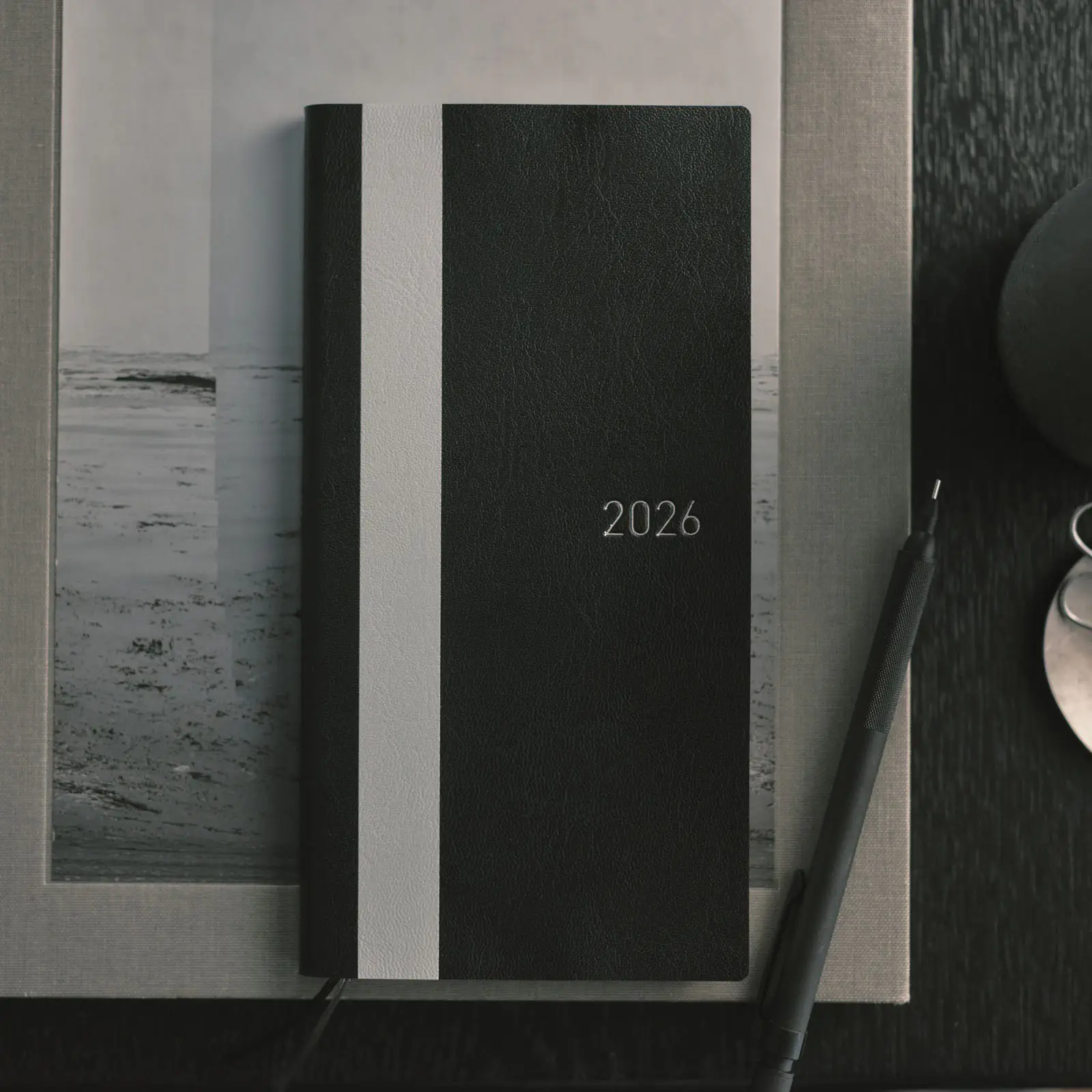 Hobonichi 2026 Weeks: White Line - Black - Image 3