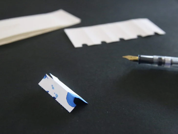 Kobeha SUITO Cleaning Paper – Portable Blotting Sheets for Fountain Pens - Image 6