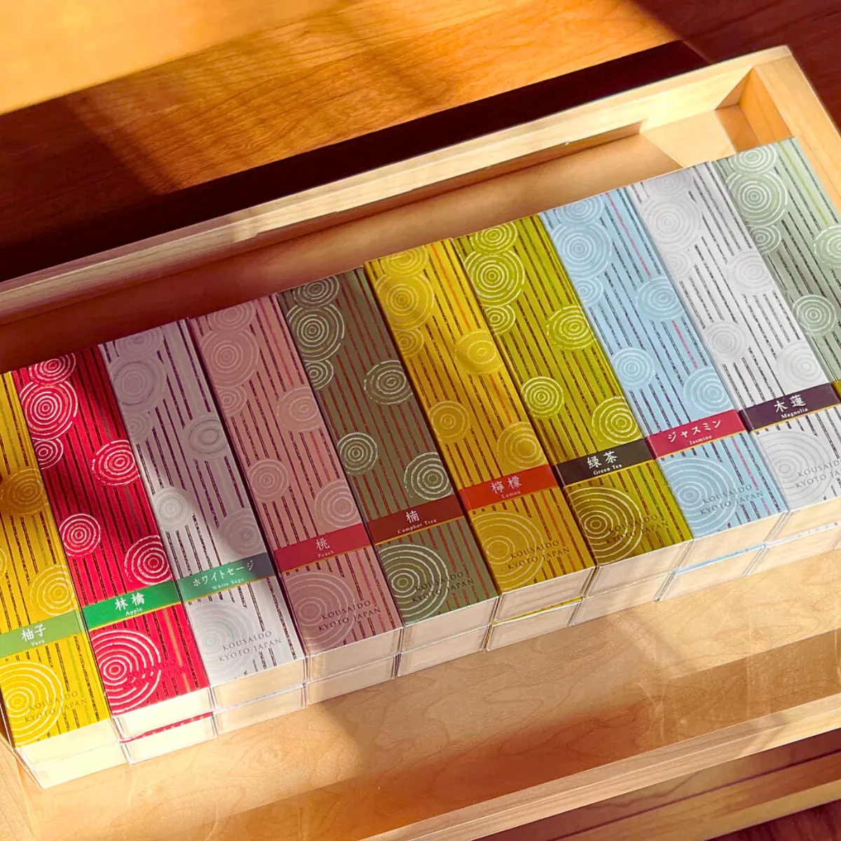 Kousaido Hyakurakukou Japanese Incense - 40 Long Sticks