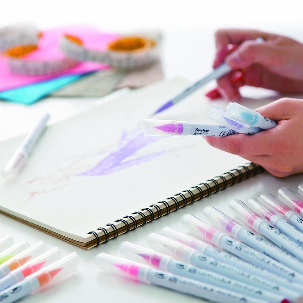 Kuretake ZIG Clean Color Real Brush - Set of 4 colours - Pop colours - Image 4