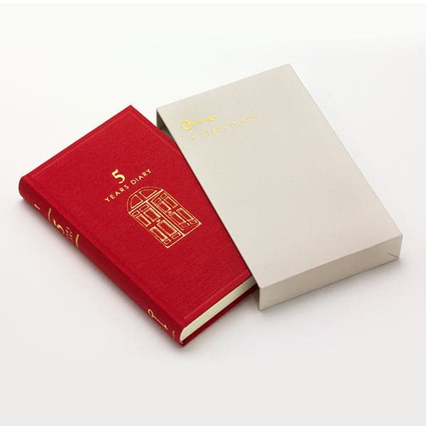 Midori 5 Year Diary - Gate Red - Image 4