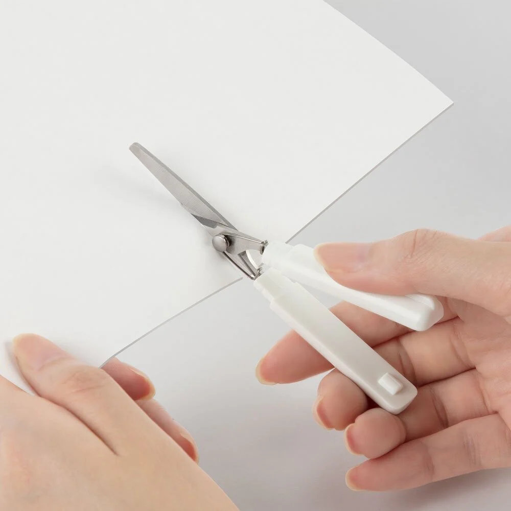 Sun-Star Stickyle Compact Scissors - Image 3